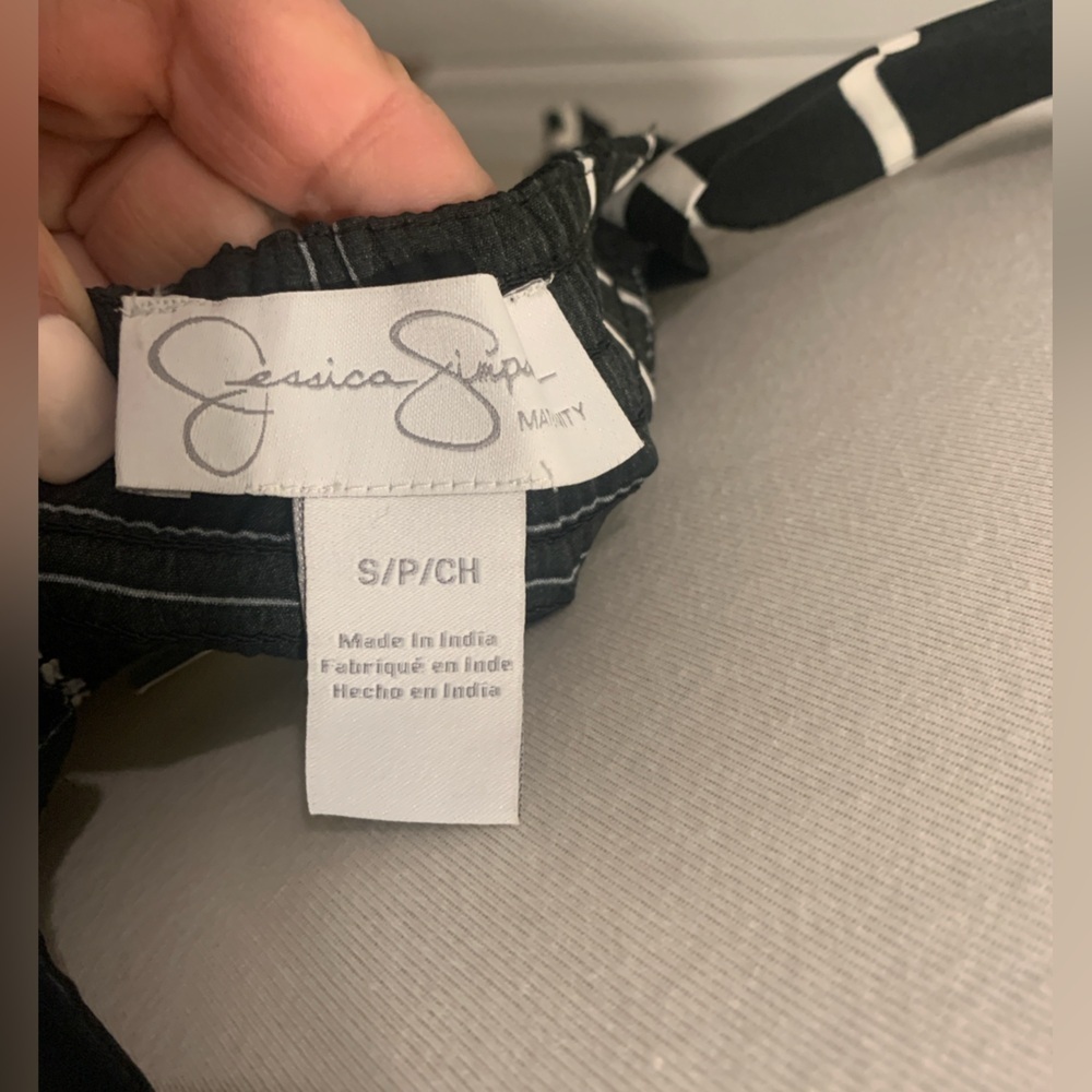 Maternity Jessica Simpson dress Dress Size SP - Picture 5 of 6